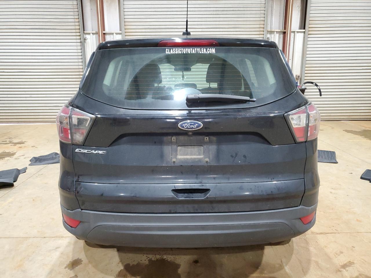 2017 Ford Escape - Image 6