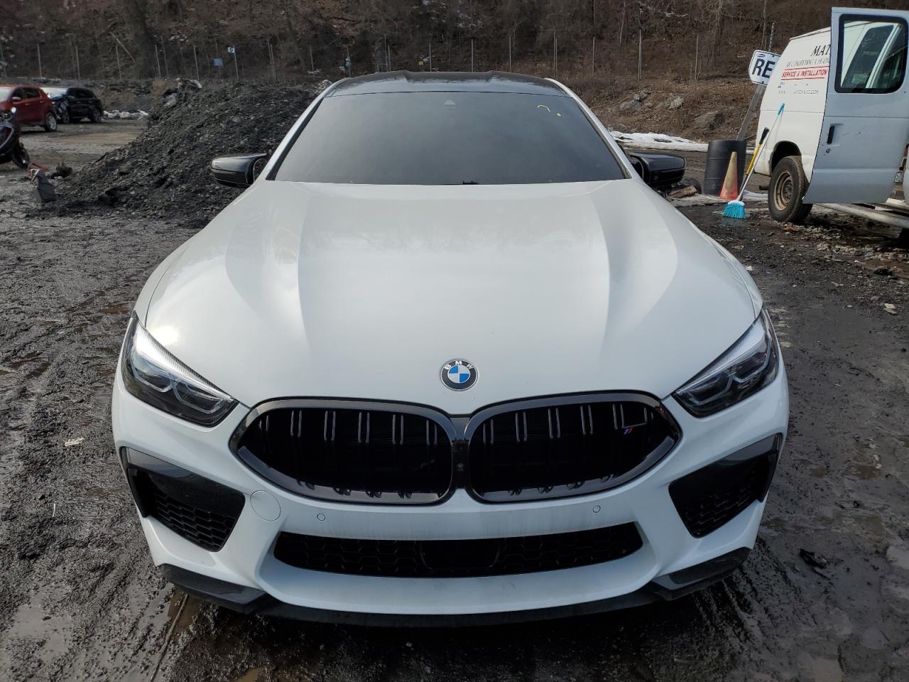 2022 BMW M8 - Image 5