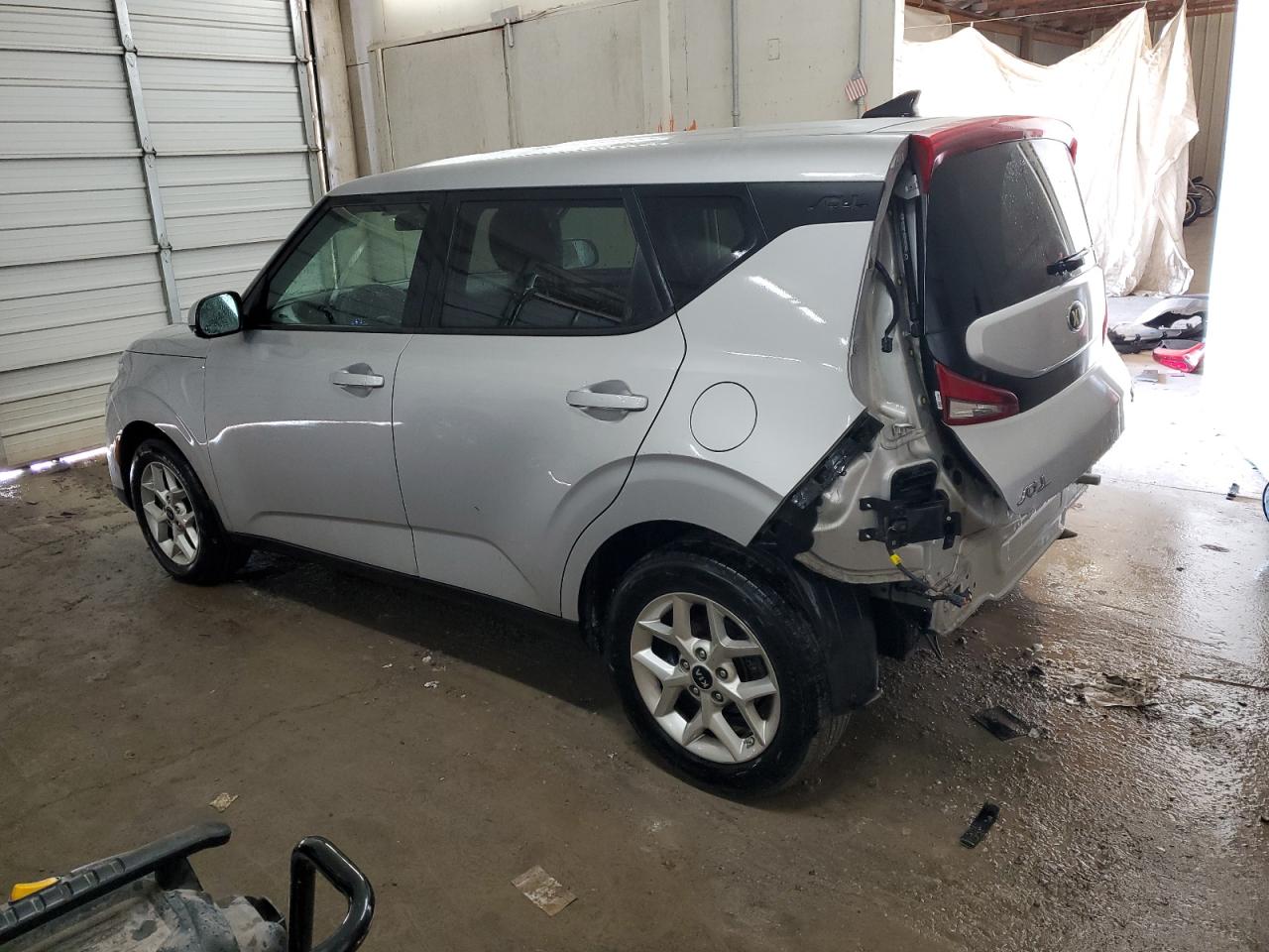 2020 Kia Soul - Image 2