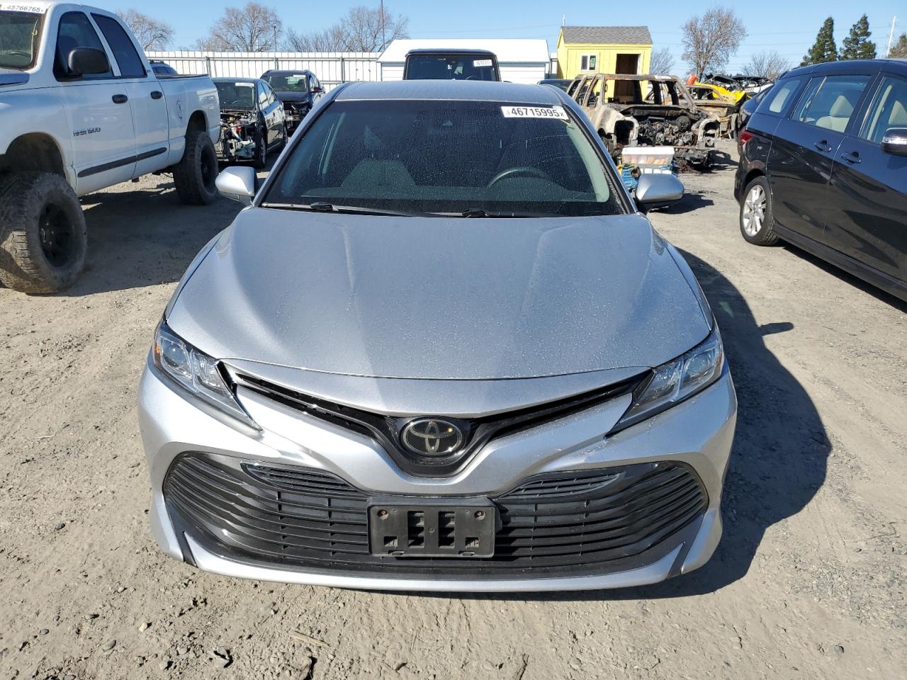 4T1B11HK4JU087974 TOYOTA CAMRY 2018