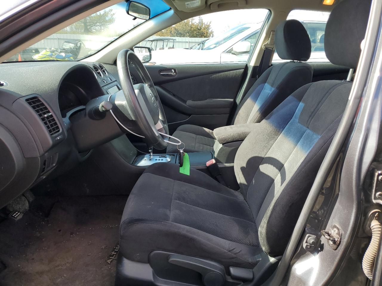 2009 Nissan Altima - Image 7