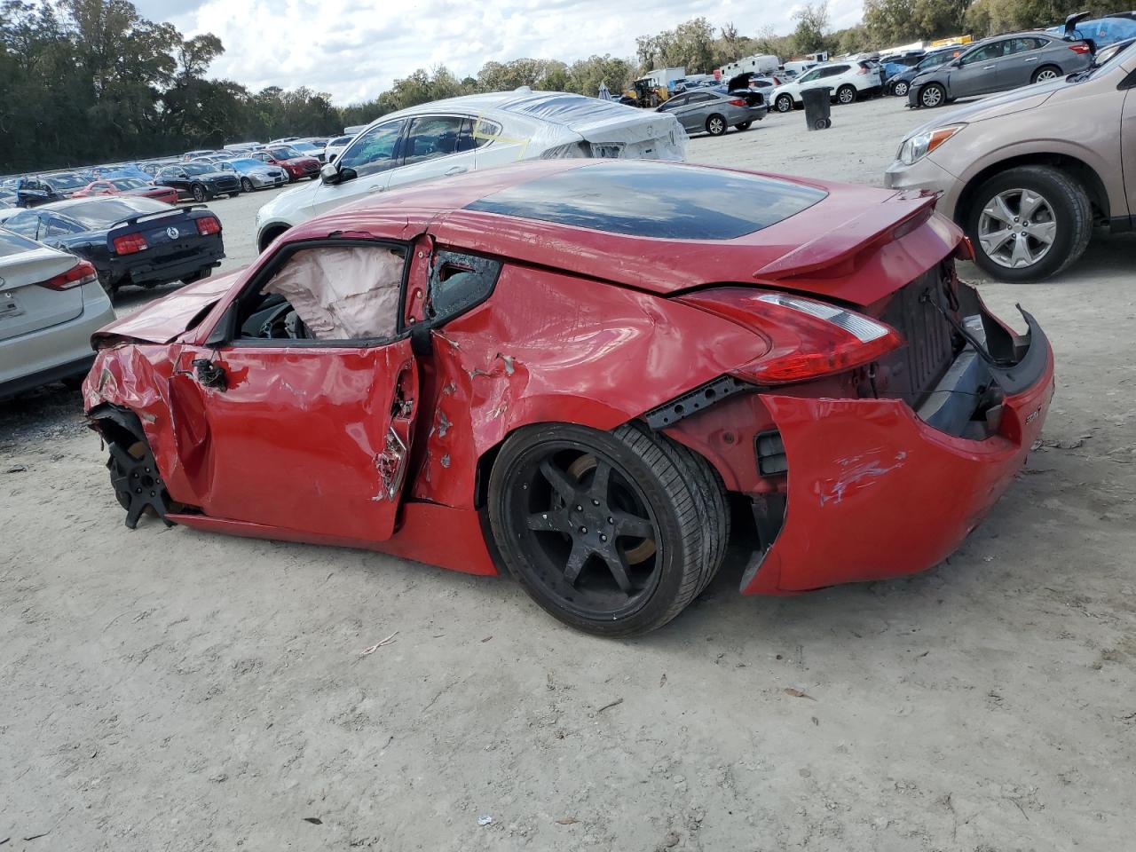 2011 Nissan 370Z - Image 2