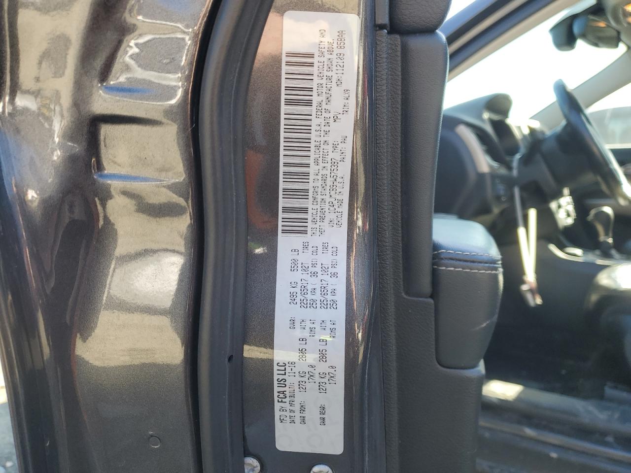 2017 Jeep Grand Cherokee - Image 13