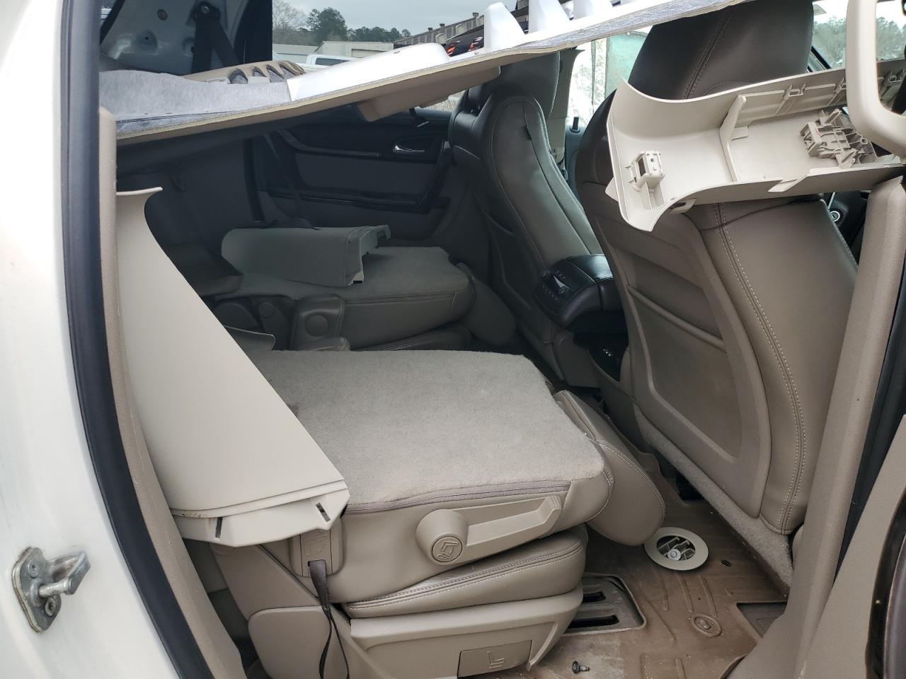 2013 GMC Acadia - Image 11