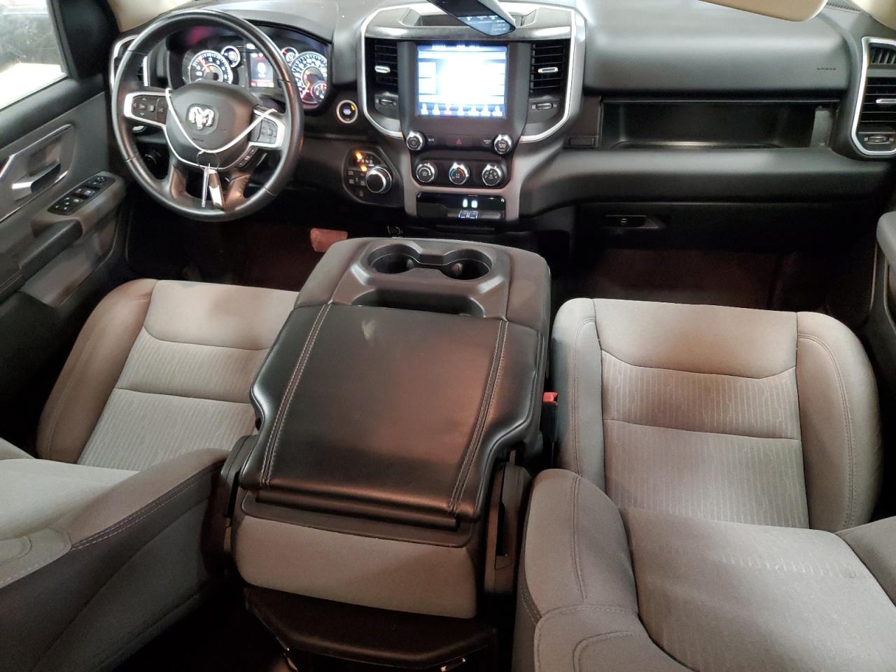 2020 RAM 1500 - Image 8