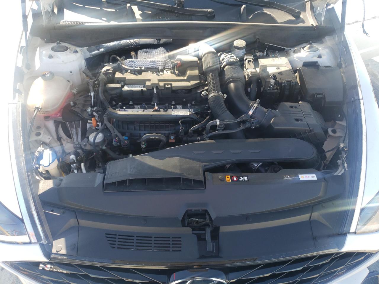 2022 Hyundai Sonata - Image 11