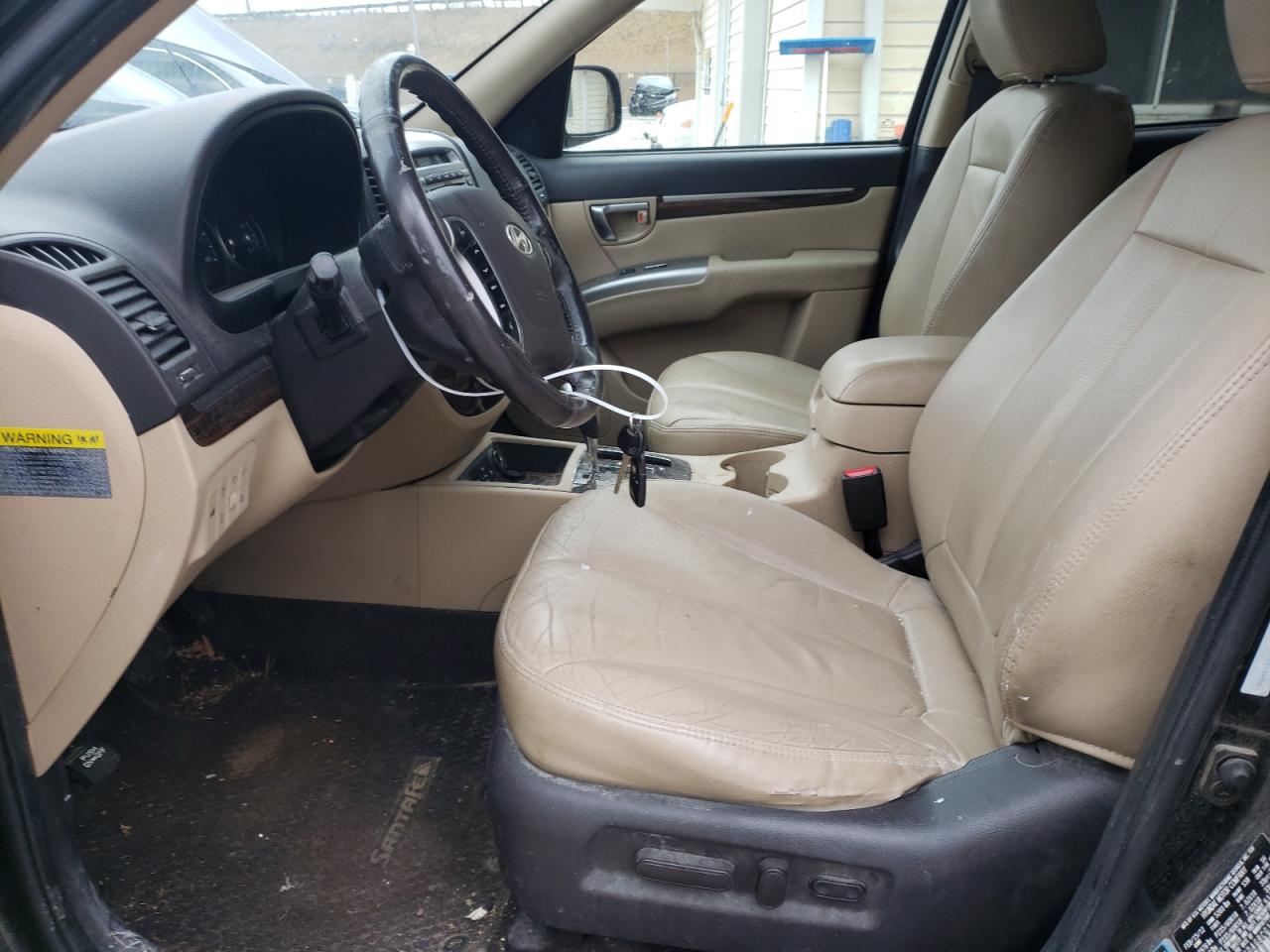 2012 Hyundai Santa Fe - Image 7