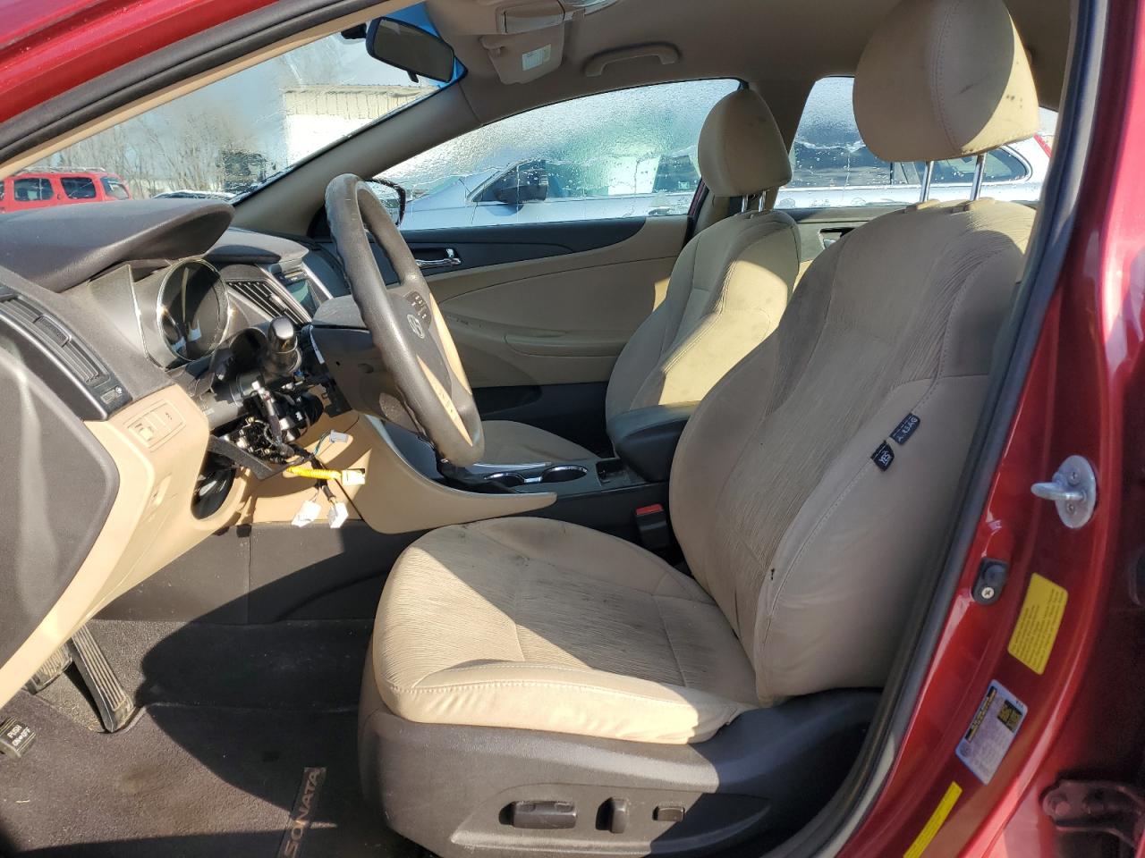 2011 Hyundai Sonata - Image 7