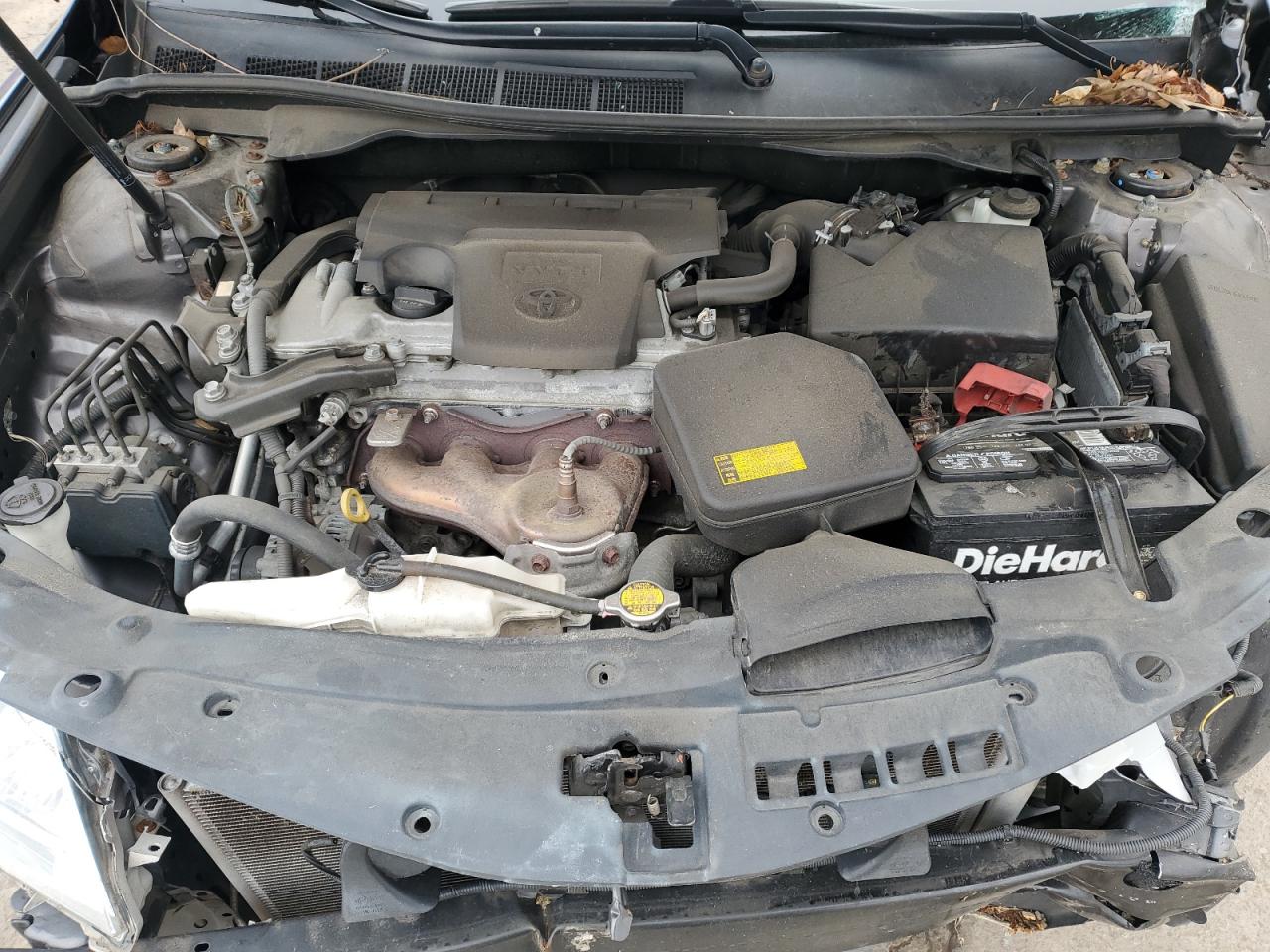 2013 Toyota Camry - Image 12