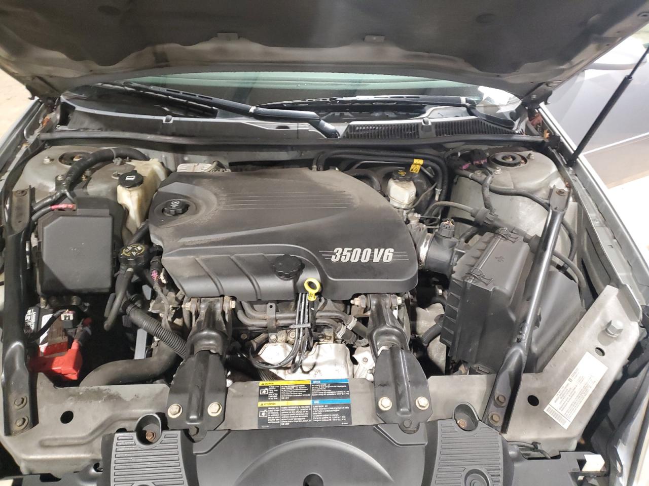 2006 Chevrolet Impala - Image 11