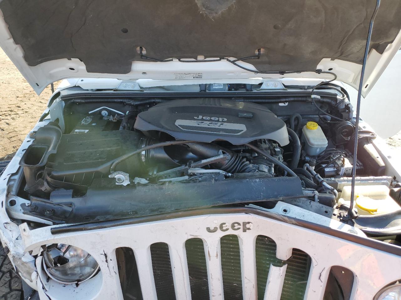 2013 Jeep Wrangler - Image 13
