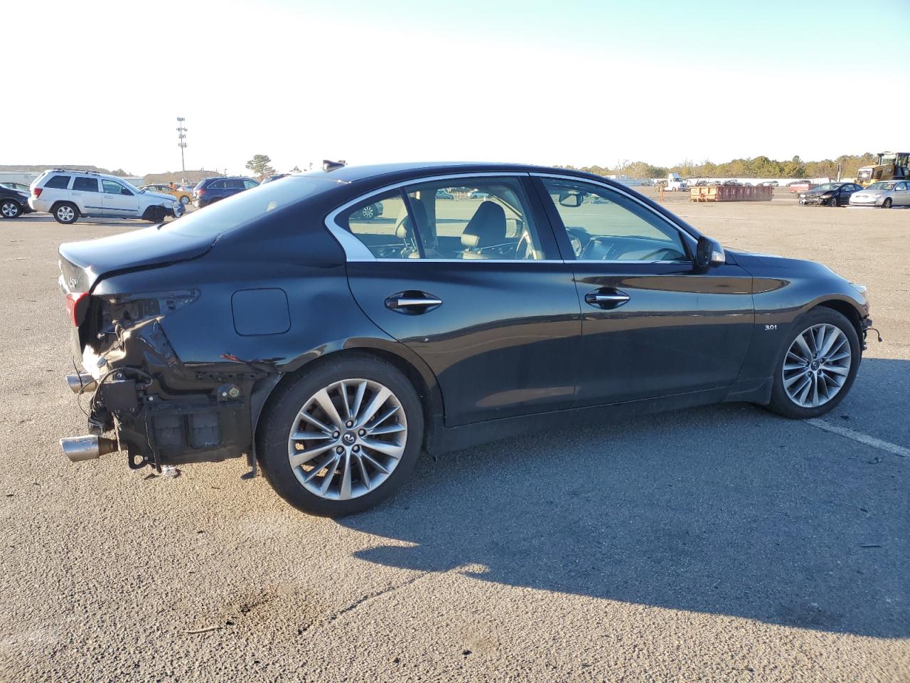 2018 Infiniti Q50 - Image 3