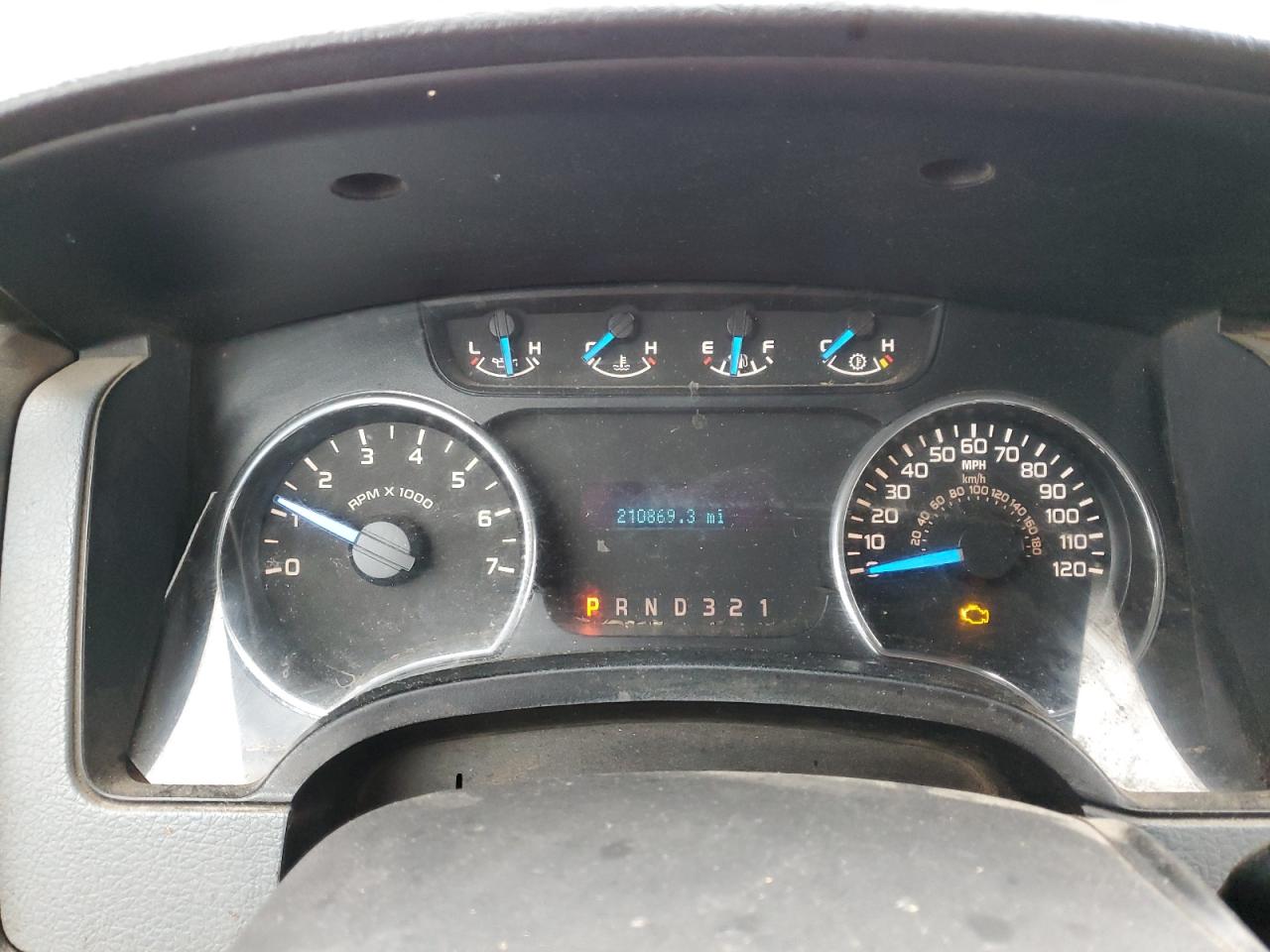 2013 Ford F-150 - Image 9