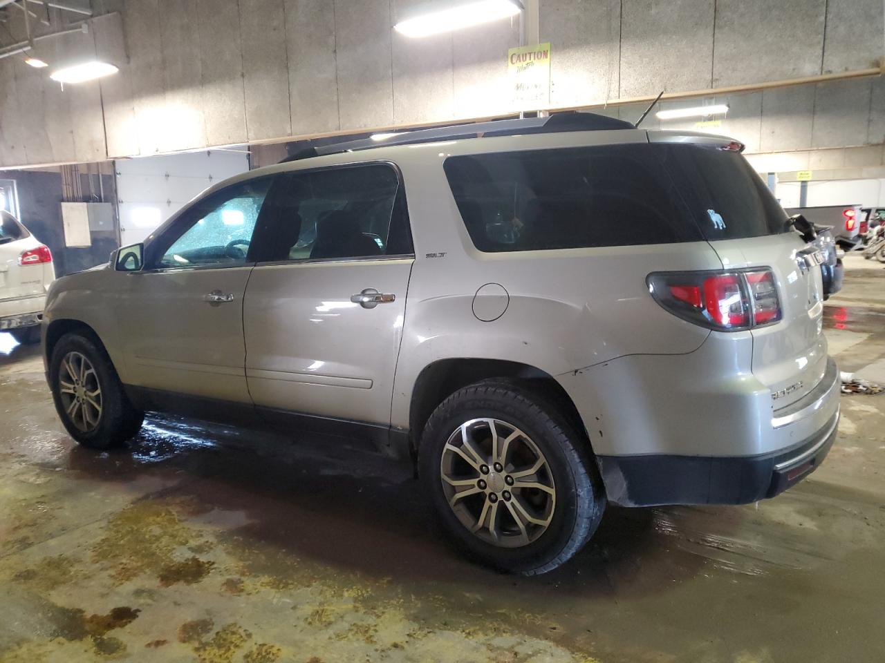 2014 GMC Acadia - Image 2