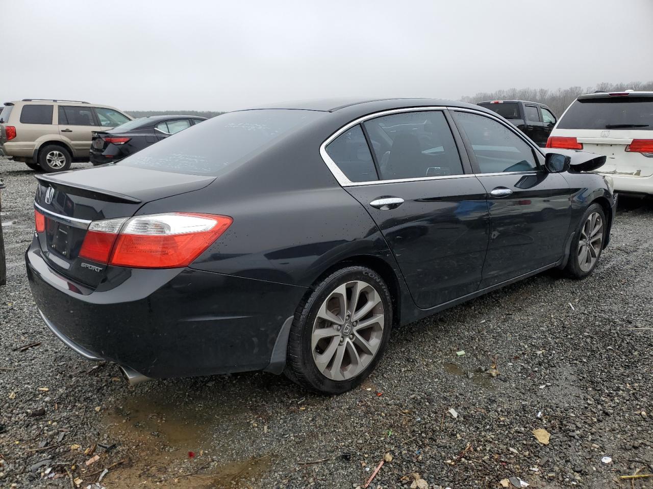 2013 Honda Accord - Image 3