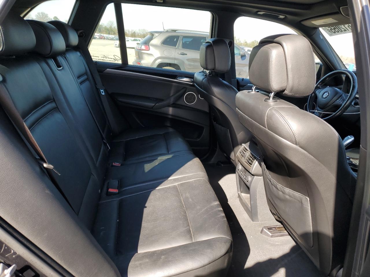 2012 BMW X5 - Image 12
