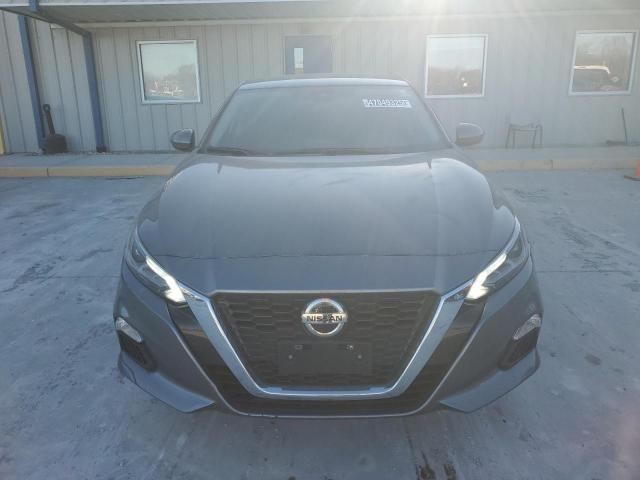  NISSAN ALTIMA 2022 Szary