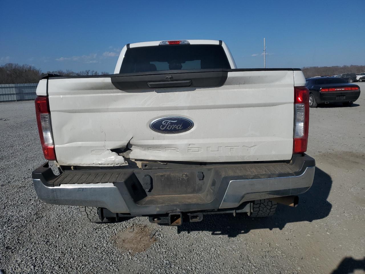 2017 Ford F250 - Image 6