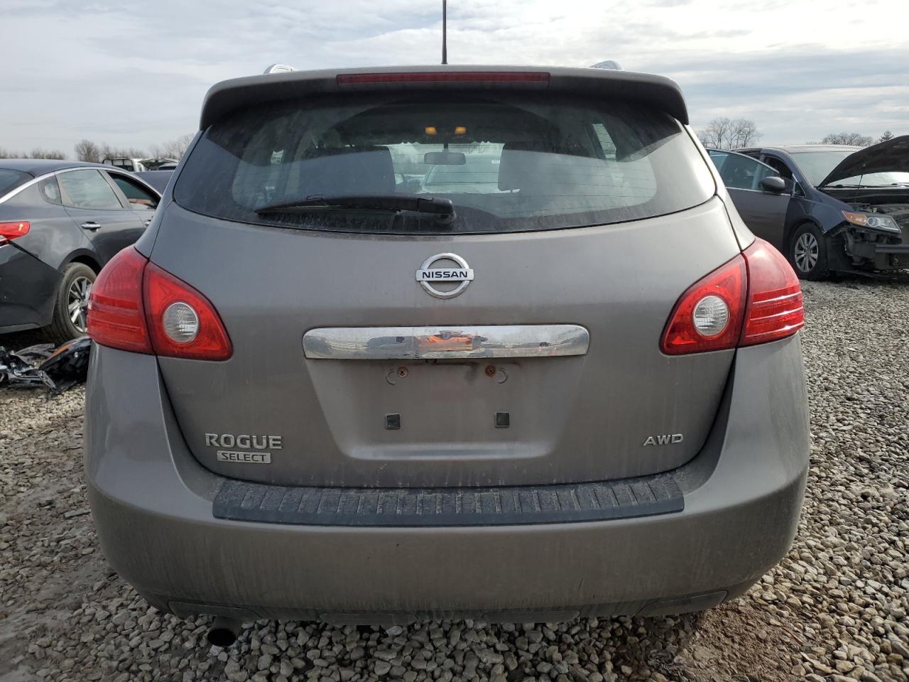 2014 Nissan Rogue - Image 6