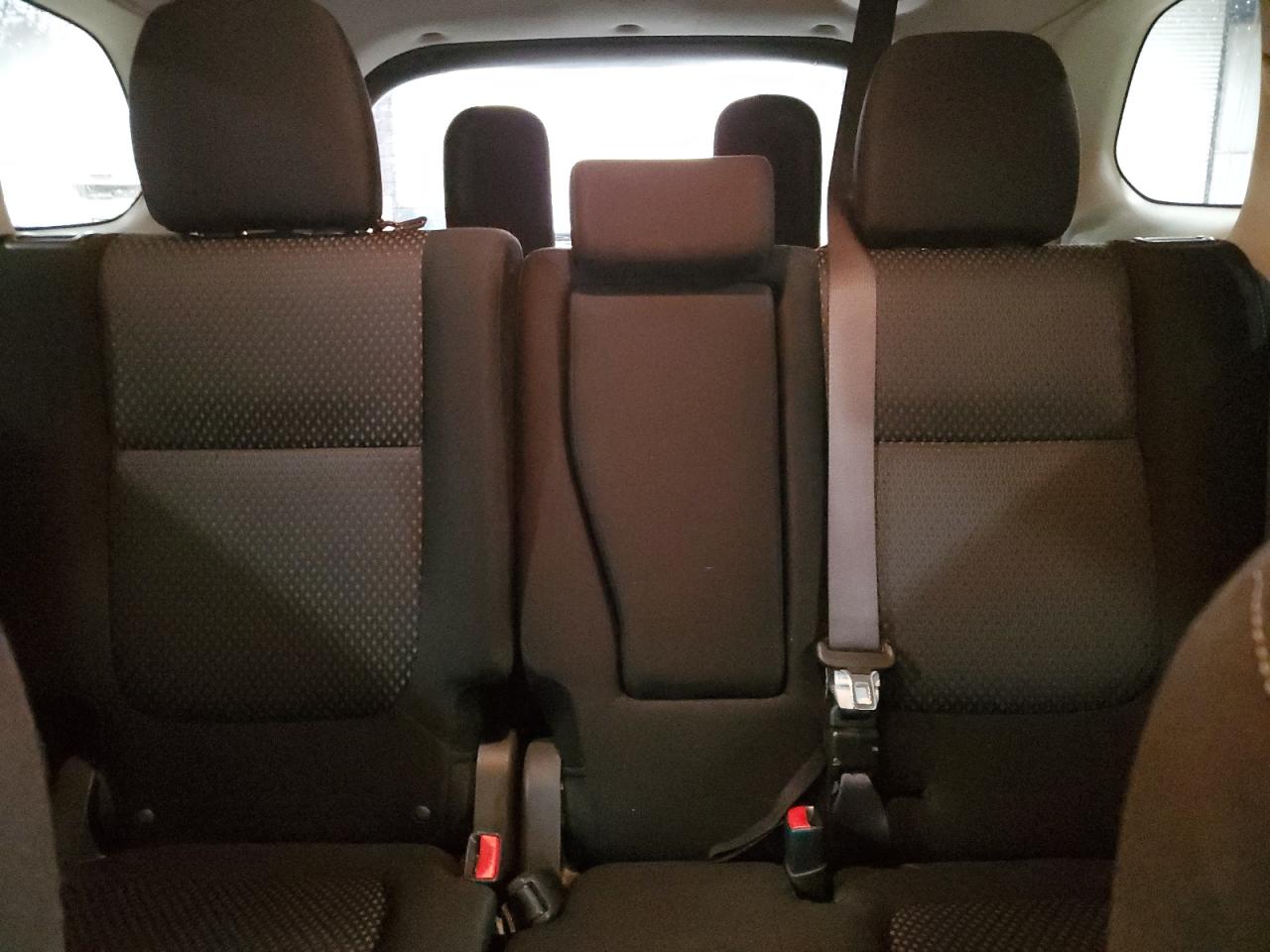 2018 Mitsubishi Outlander - Image 10