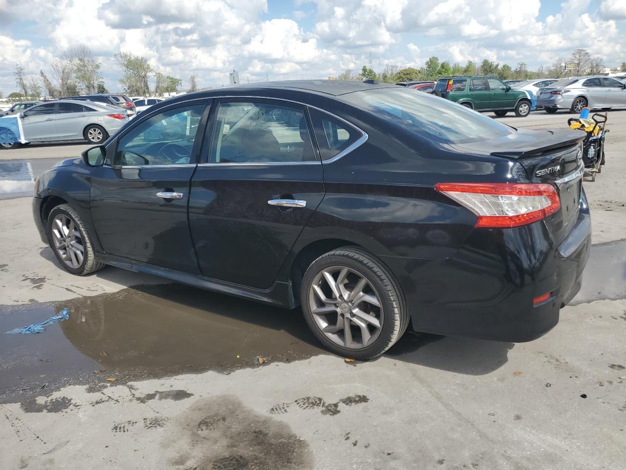 2014 Nissan Sentra - Image 2
