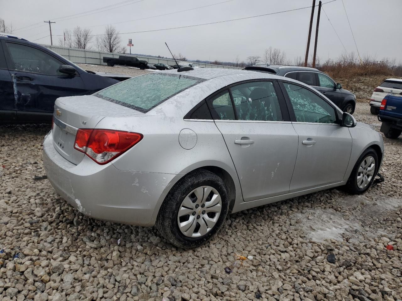 2015 Chevrolet Cruze - Image 3