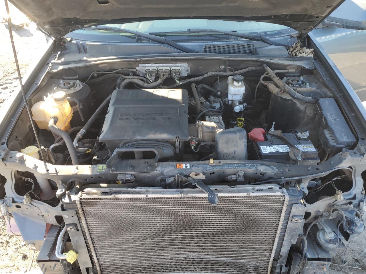 2010 Ford Escape - Image 12
