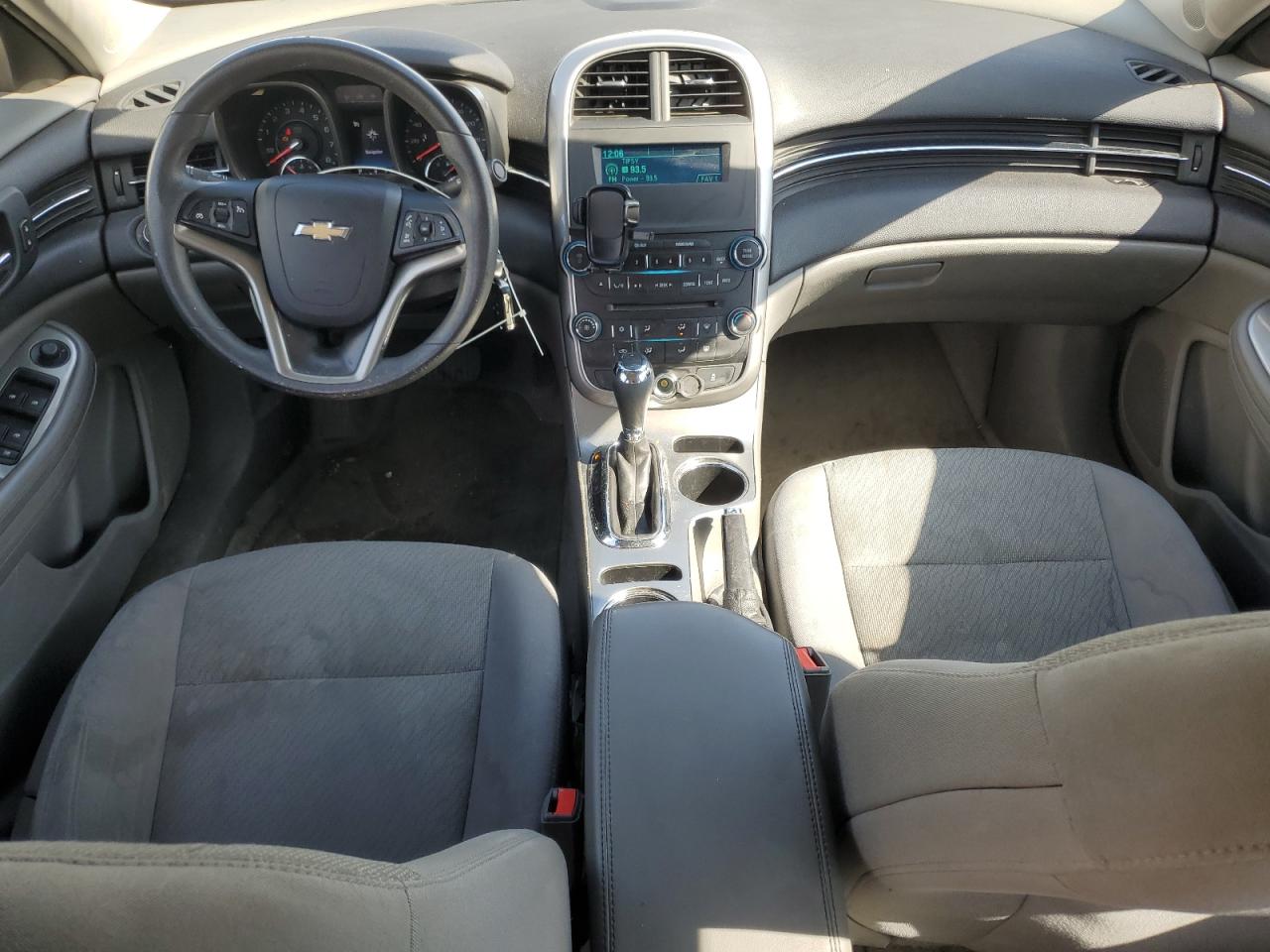 2015 Chevrolet Malibu - Image 8