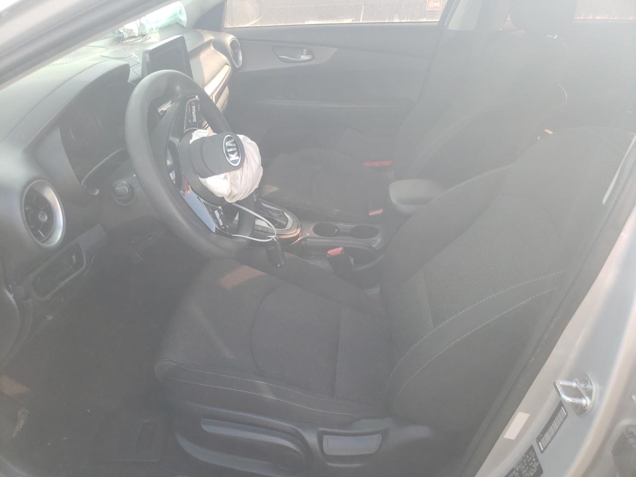 2019 Kia Forte - Image 7