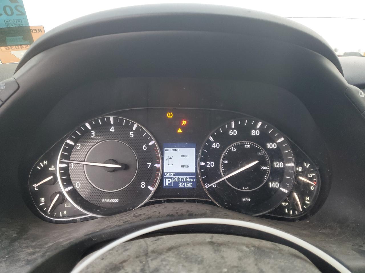 2018 Nissan Armada - Image 9