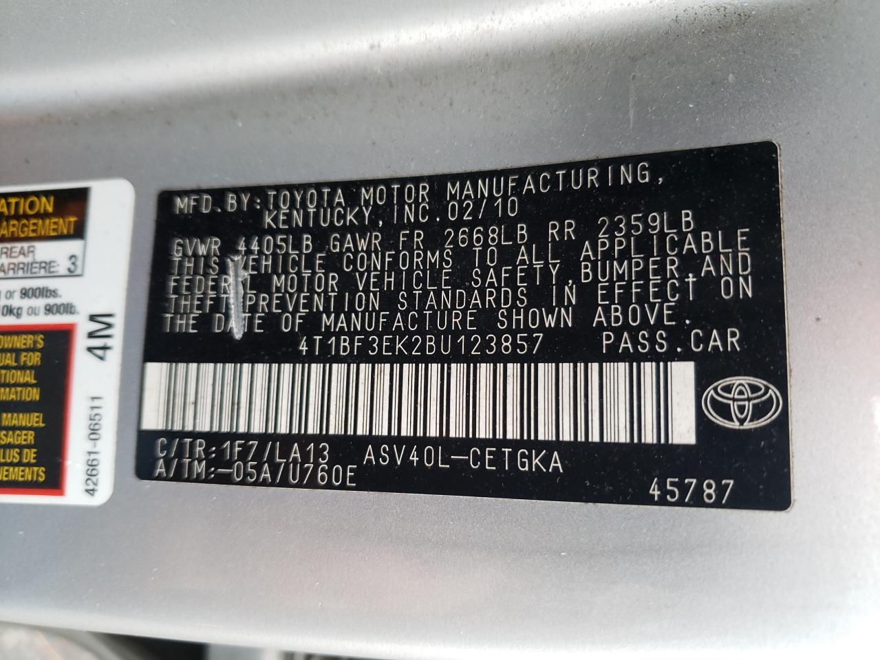 2011 Toyota Camry - Image 12