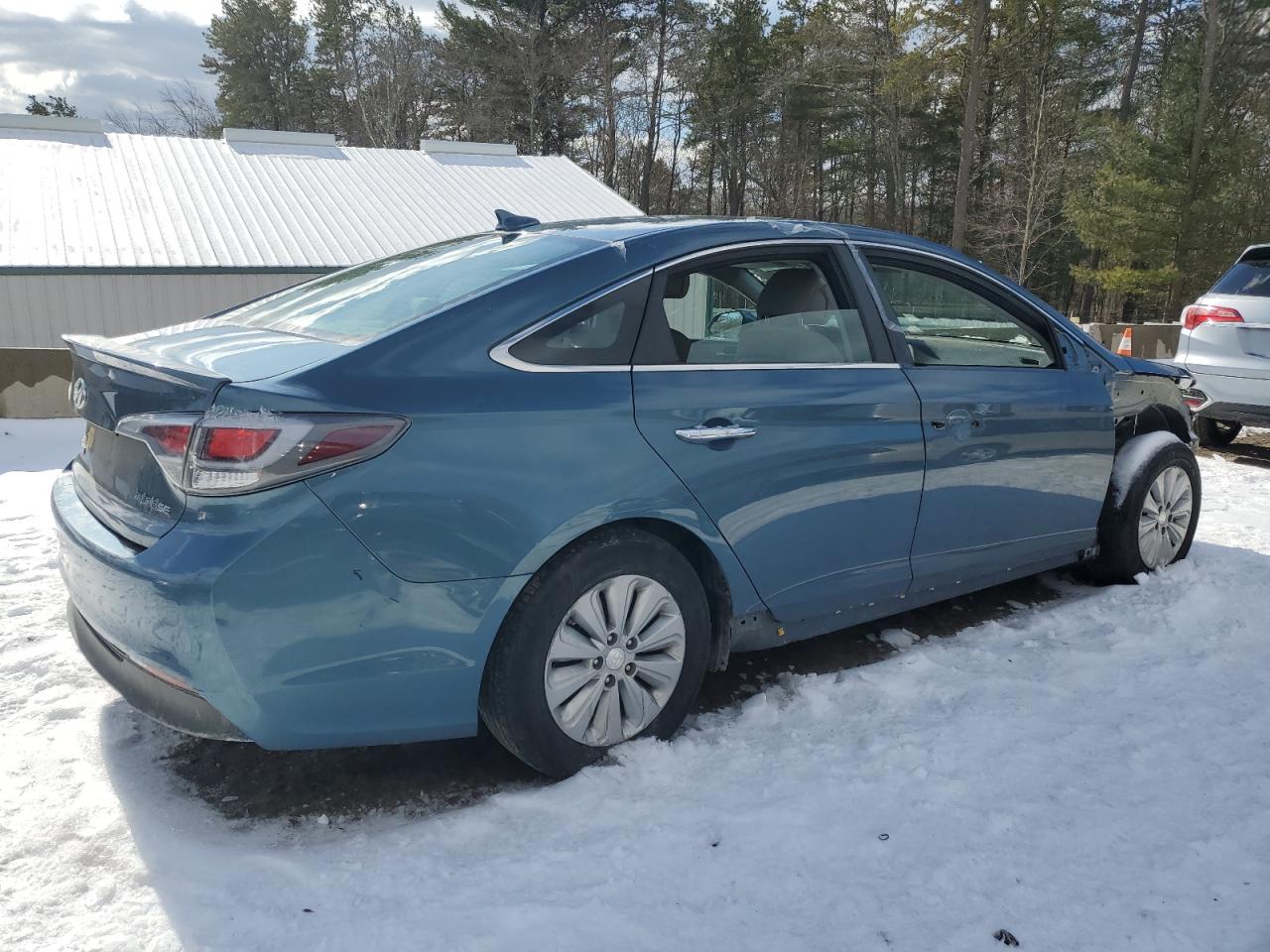 2016 Hyundai Sonata - Image 3