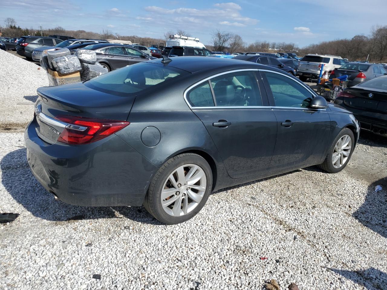 2014 Buick Regal - Image 3
