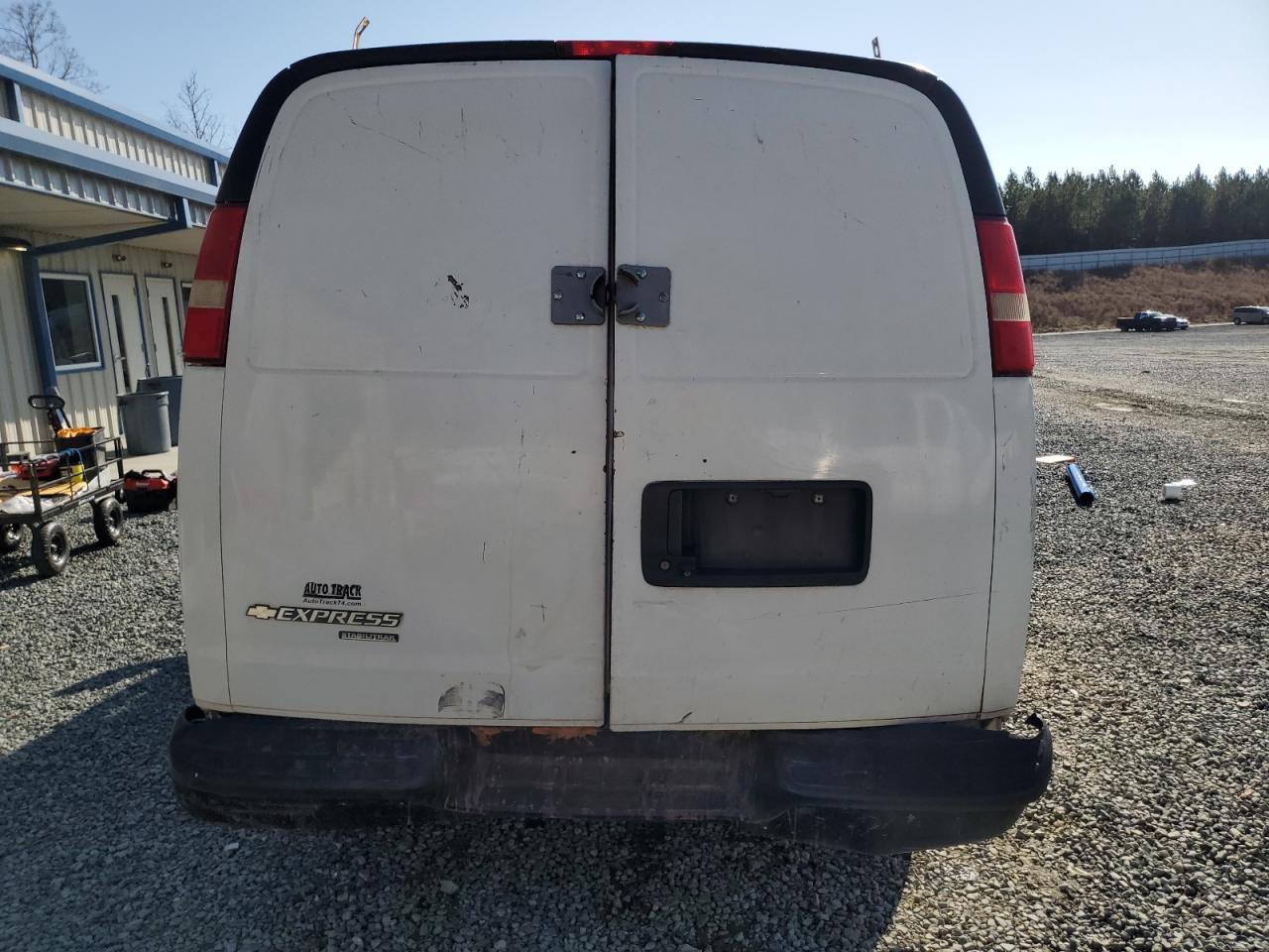 2014 Chevrolet Express - Image 6