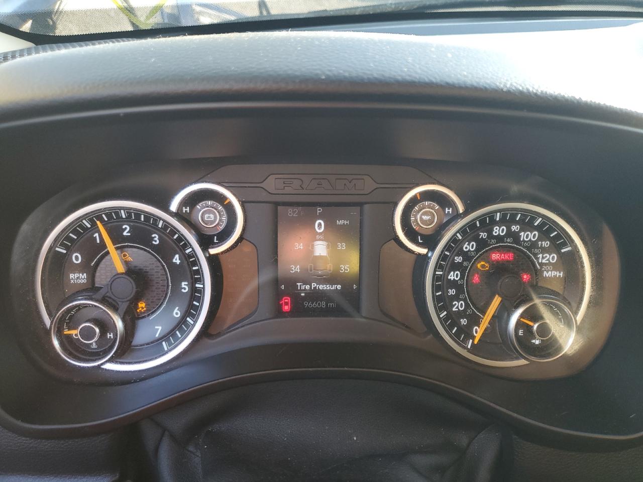 2019 RAM 1500 - Image 9