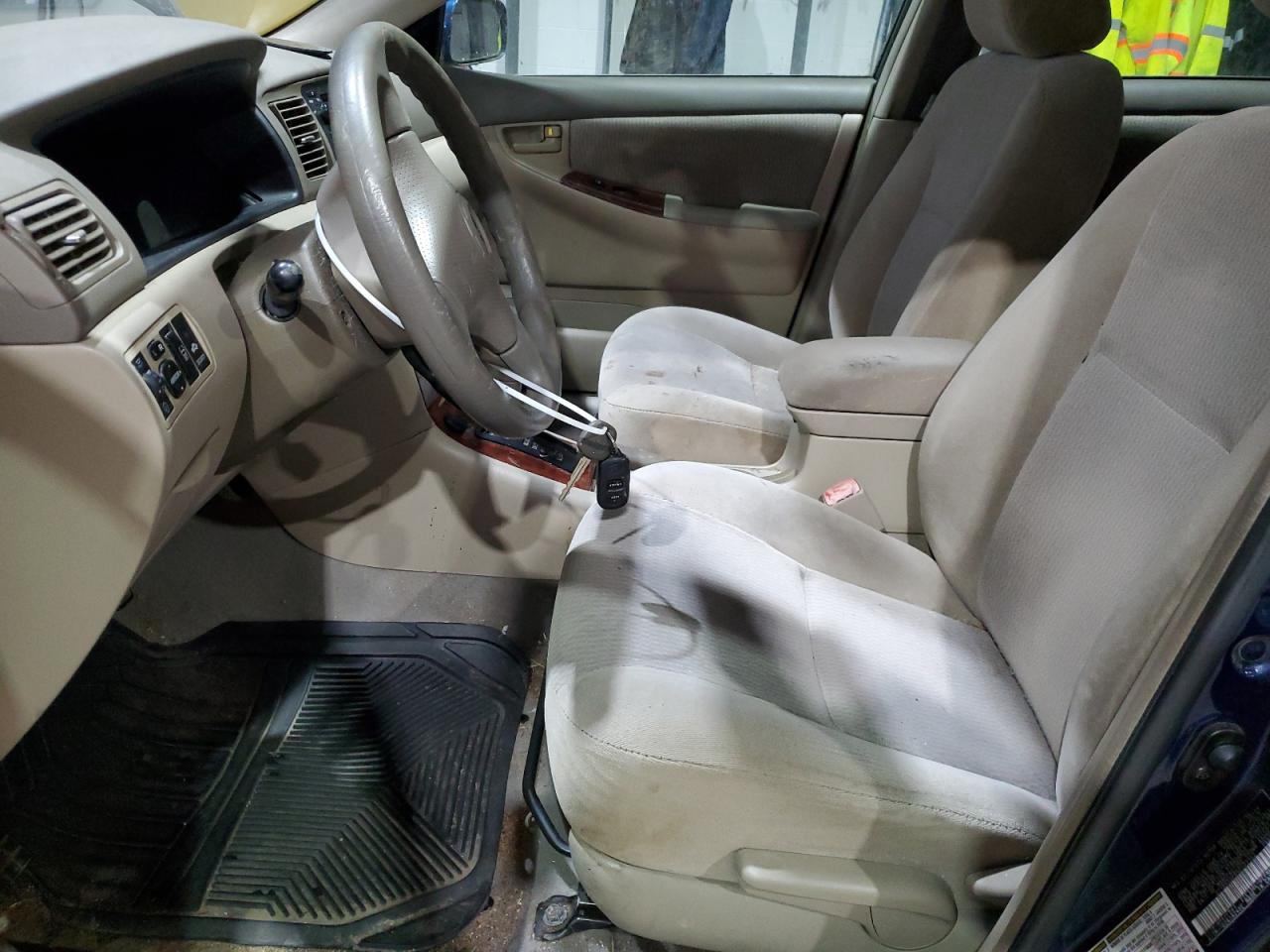 2005 Toyota Corolla - Image 7
