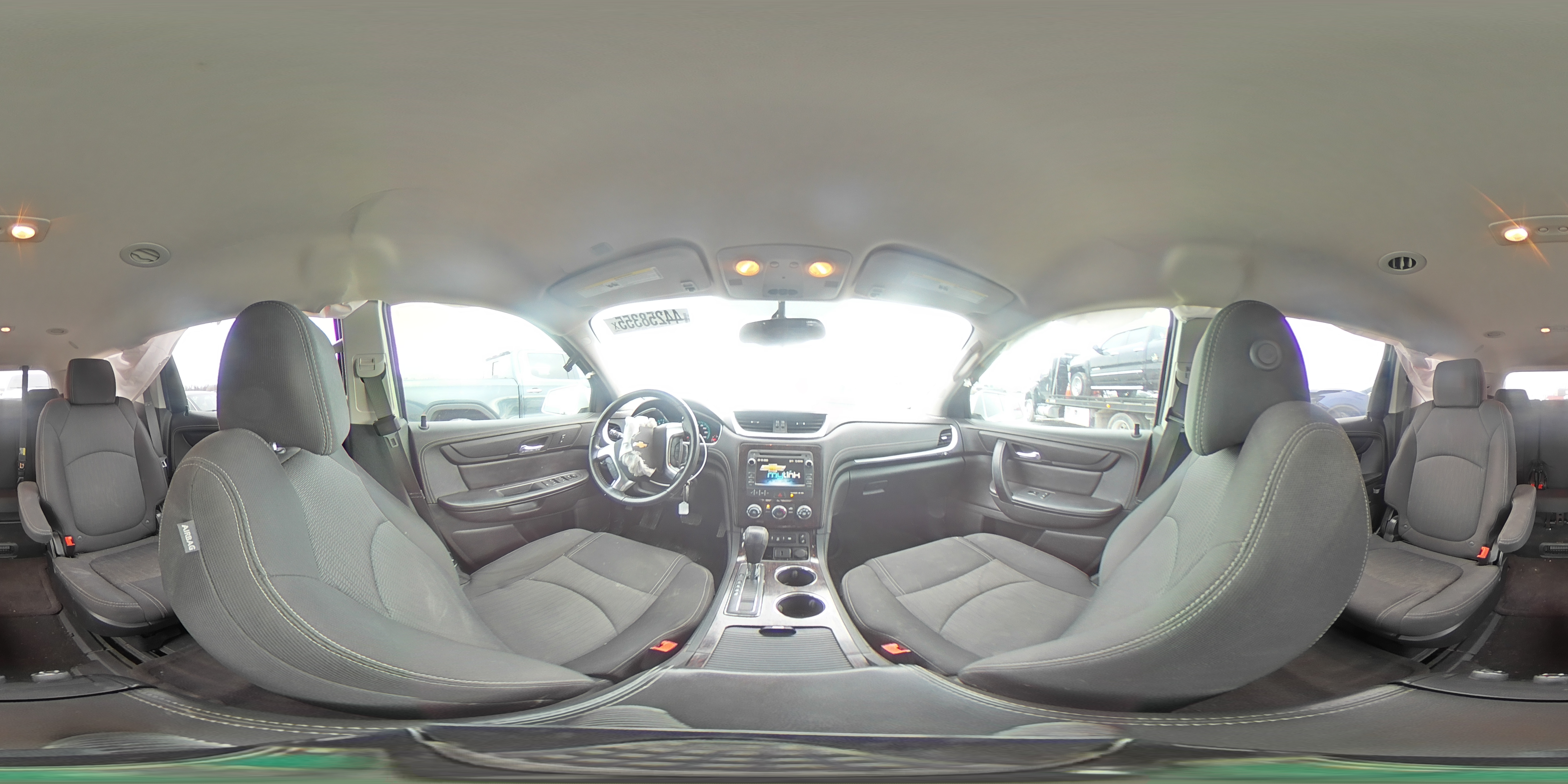 2016 Chevrolet Traverse - Image 13