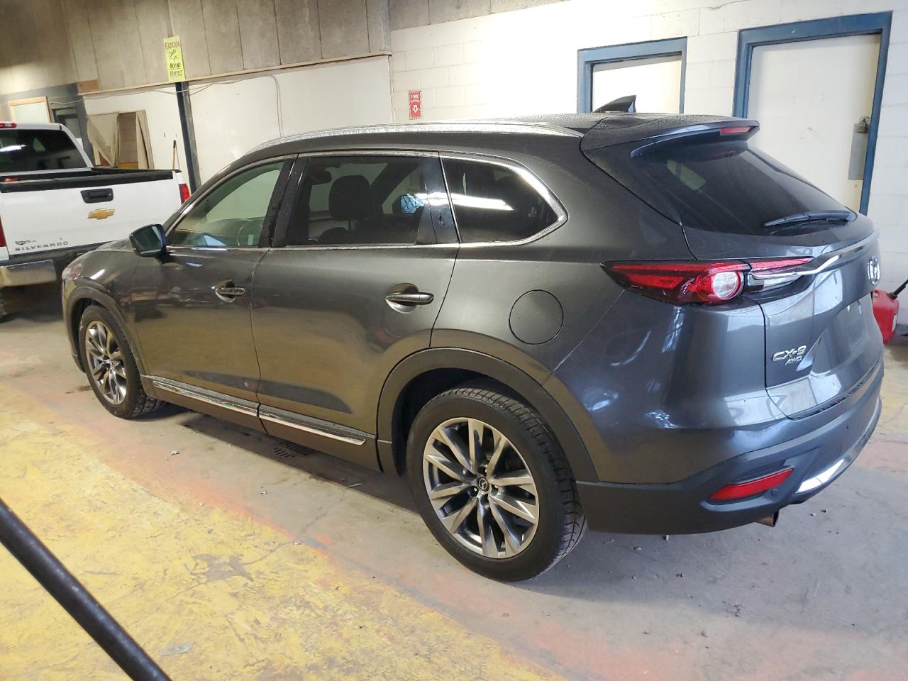 2016 Mazda CX-9 - Image 2