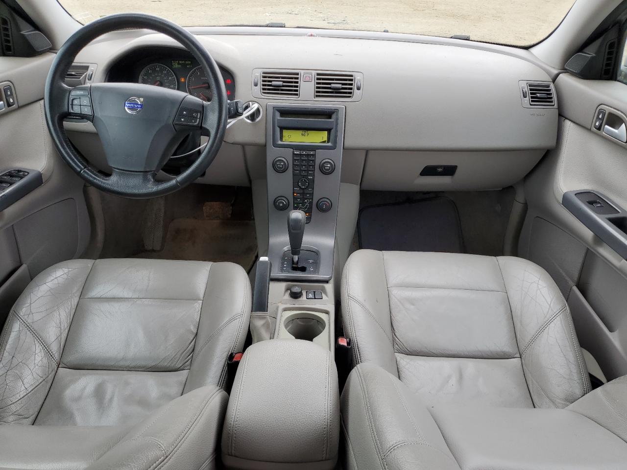 2006 Volvo V50 - Image 8