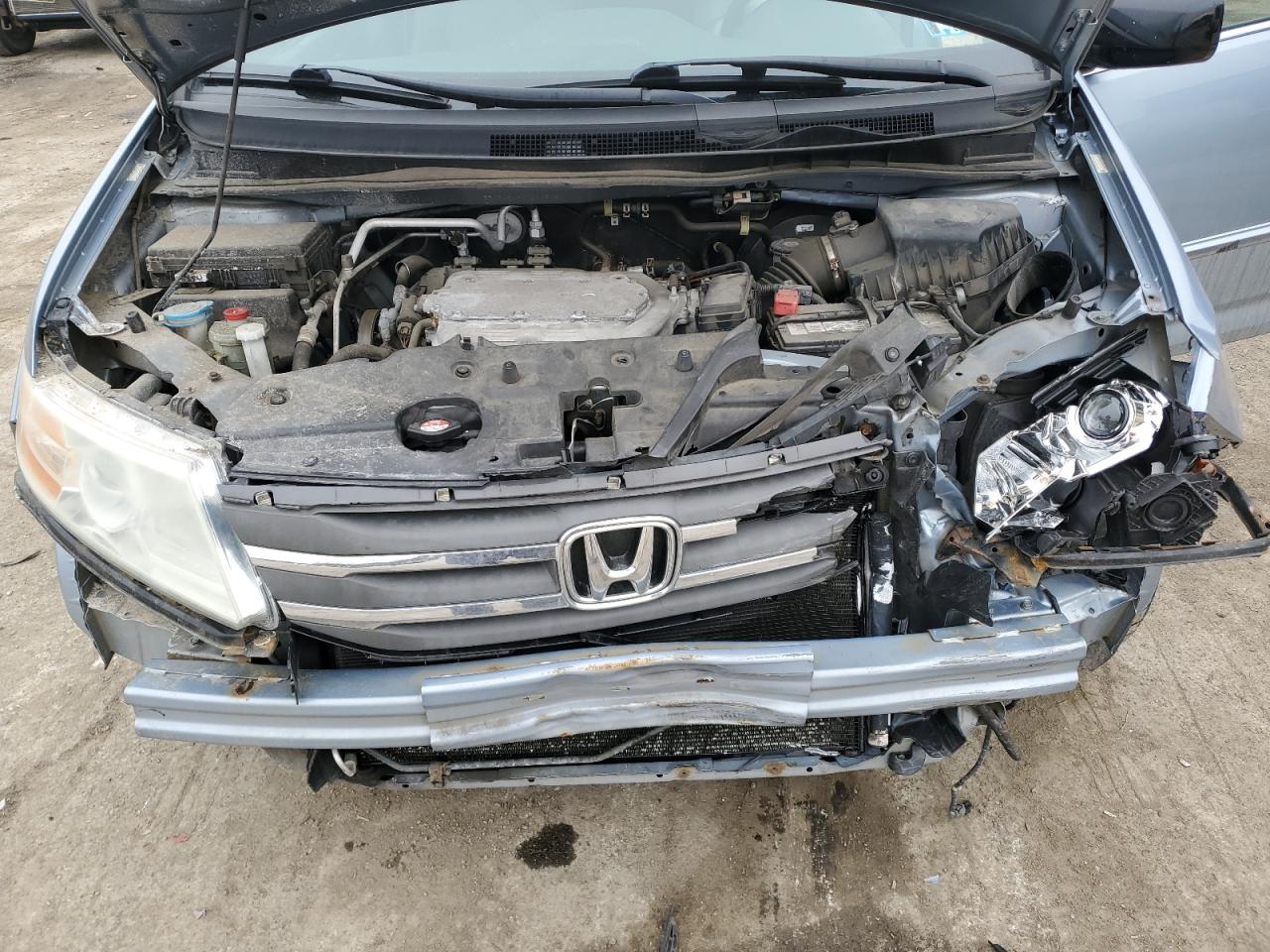 2013 Honda Odyssey - Image 12