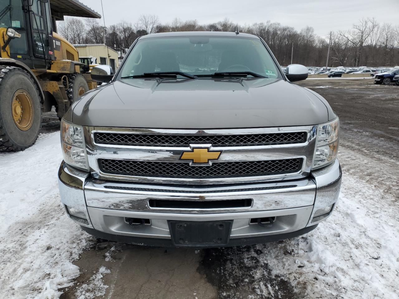 2012 Chevrolet Silverado - Image 5