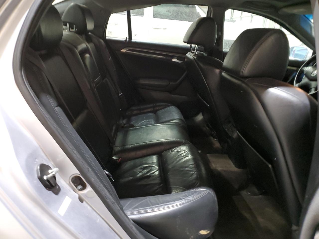 2004 Acura TL - Image 10