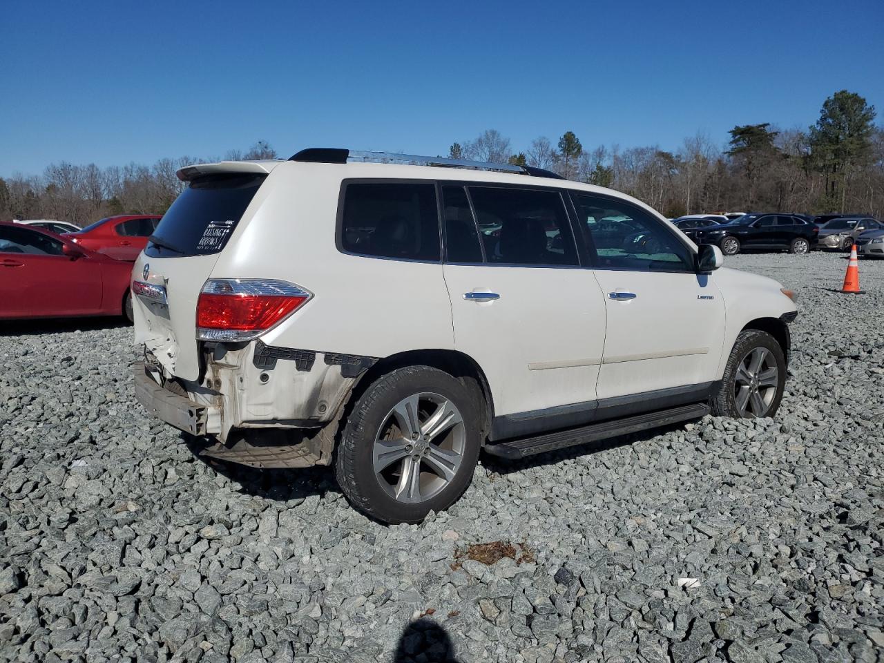2011 Toyota Highlander - Image 3