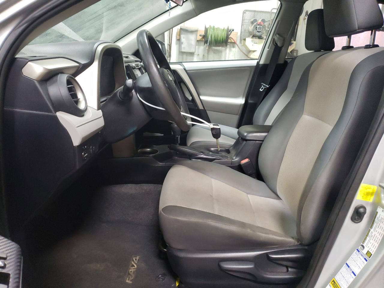 2013 Toyota RAV 4 - Image 7
