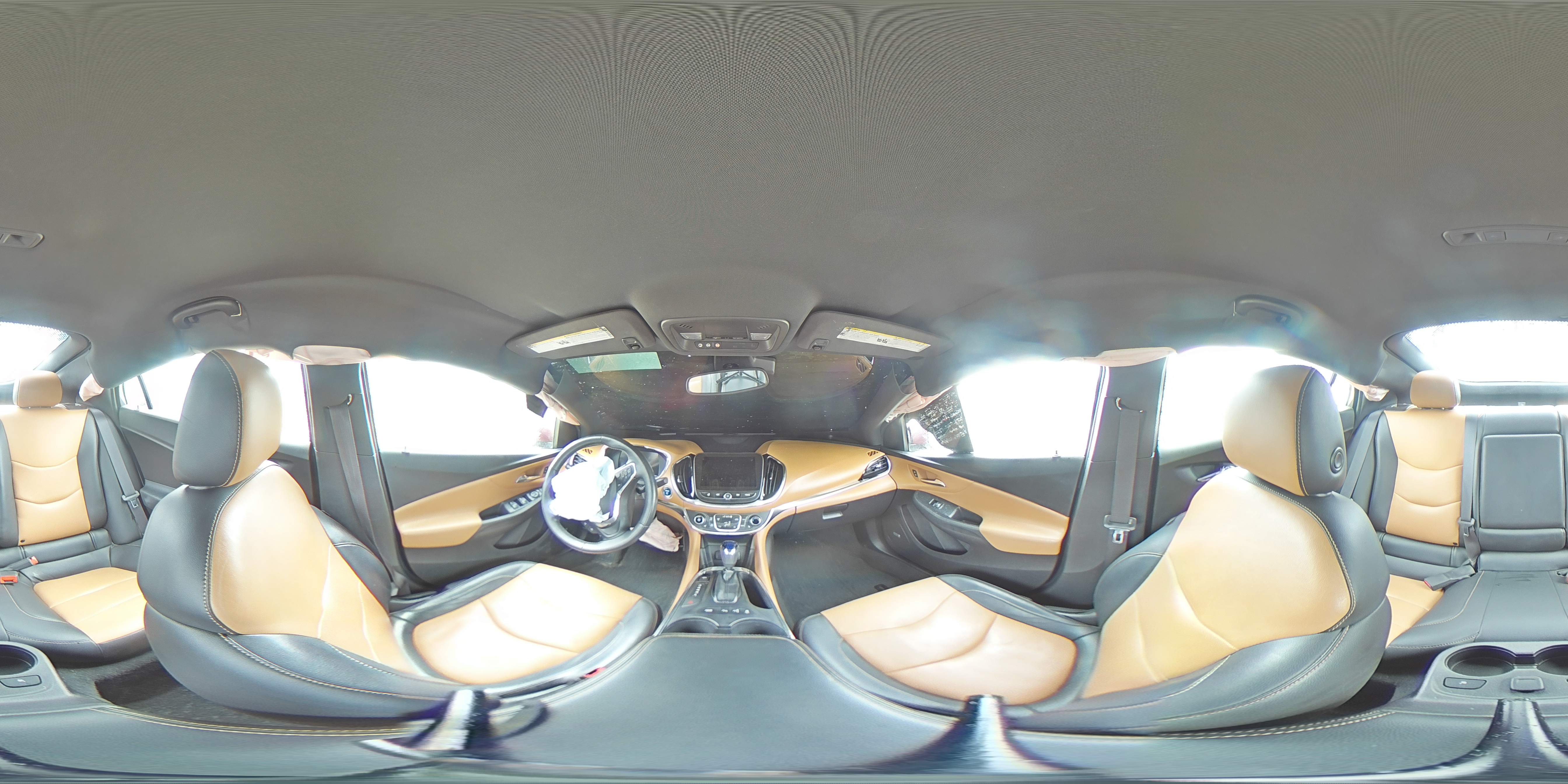 2017 Chevrolet Volt - Image 14