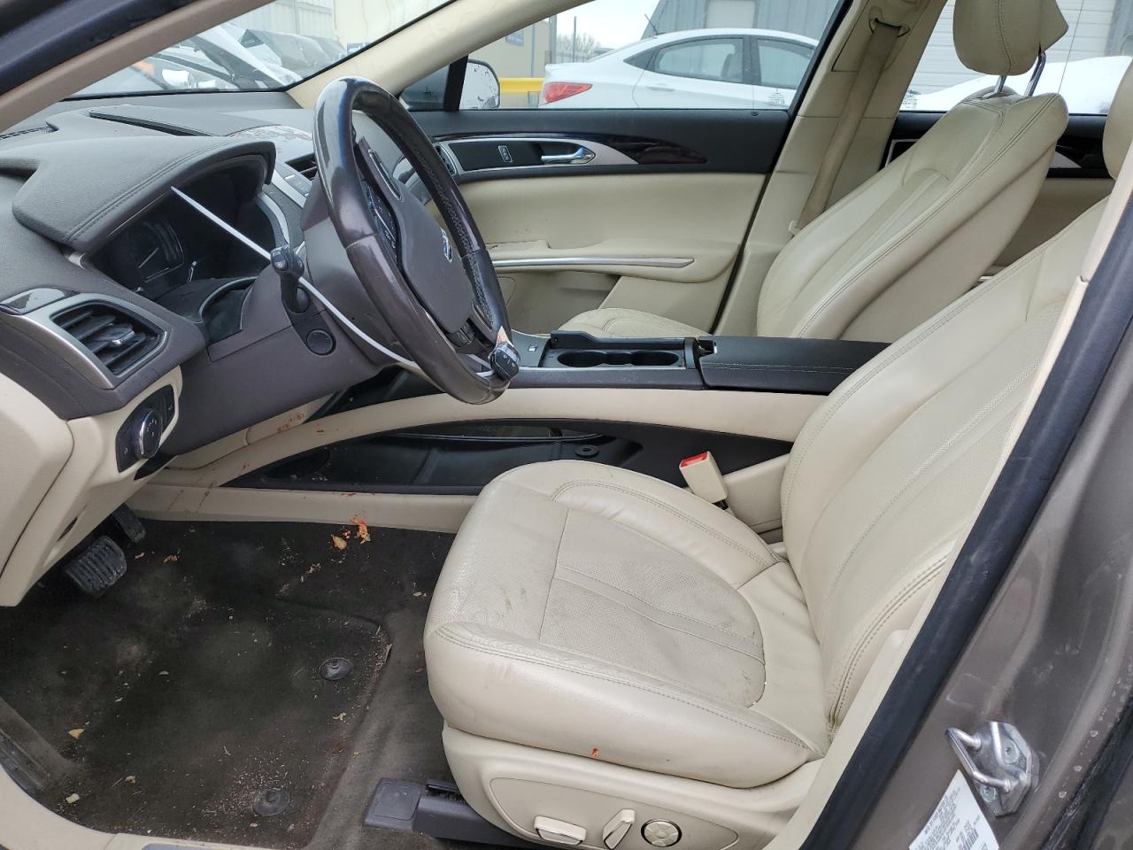 2015 Lincoln MKZ - Image 7
