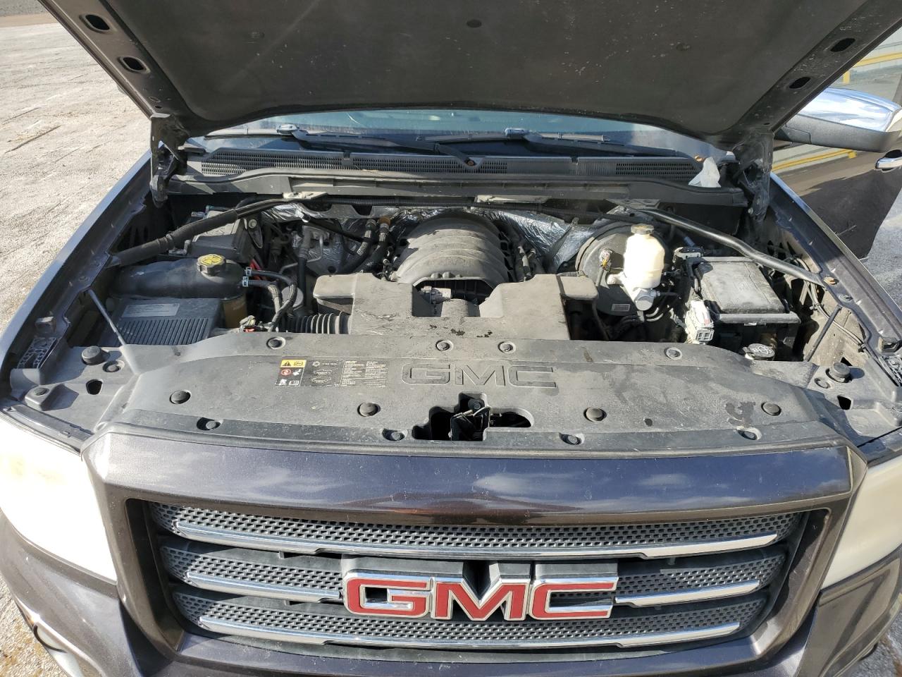 2015 GMC Sierra - Image 11