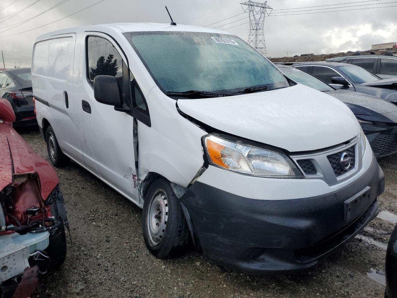 2016 Nissan NV - Image 4