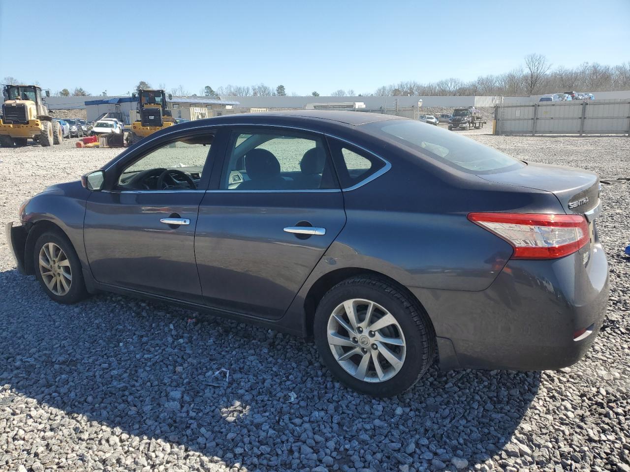 2014 Nissan Sentra - Image 2