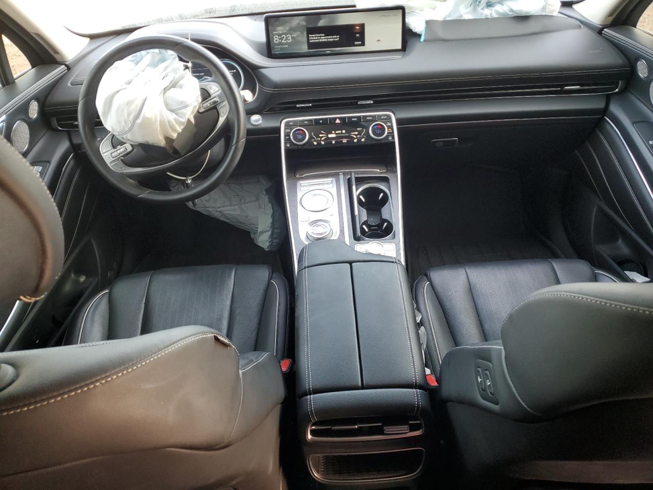 2021 Genesis GV80 - Image 8